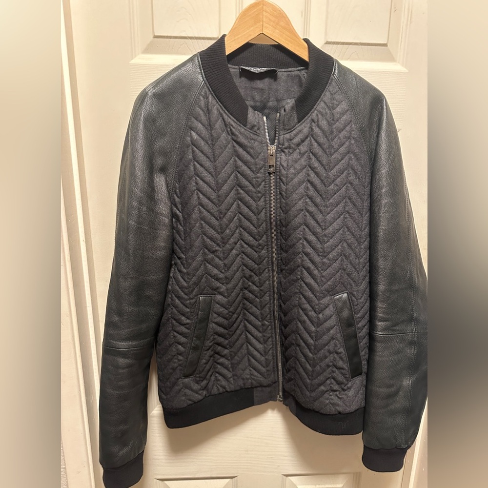 Dolce & Gabbana Virgin Wool Bomber Jacket